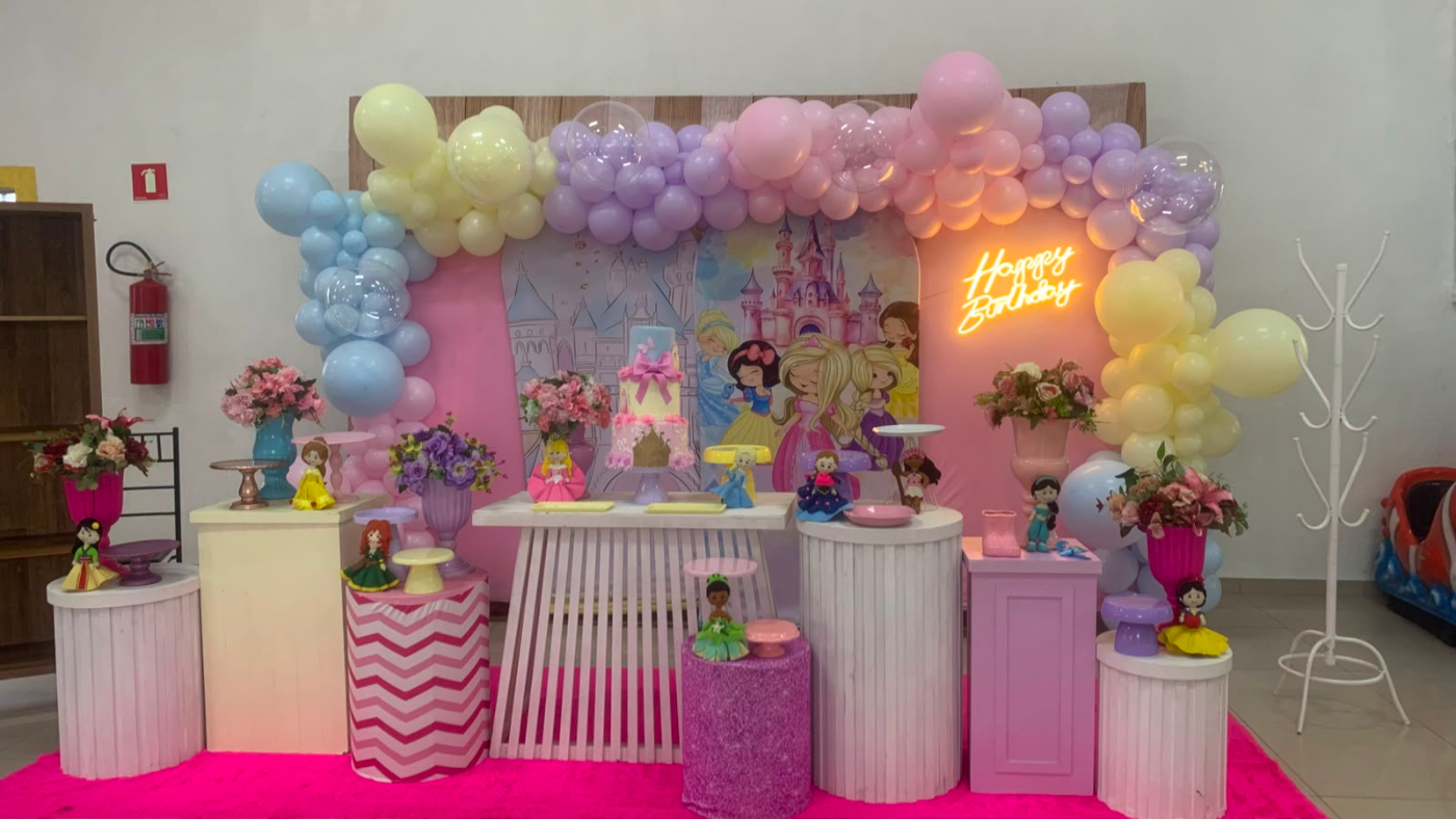 Decoração Princesas em Parque Monte Alegre