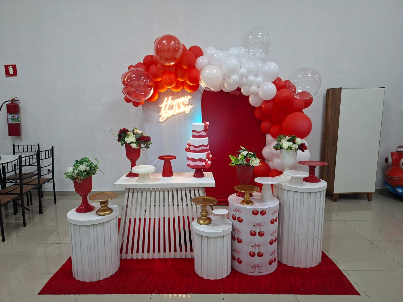 Decoração Cerejinha em Parque Monte Alegre