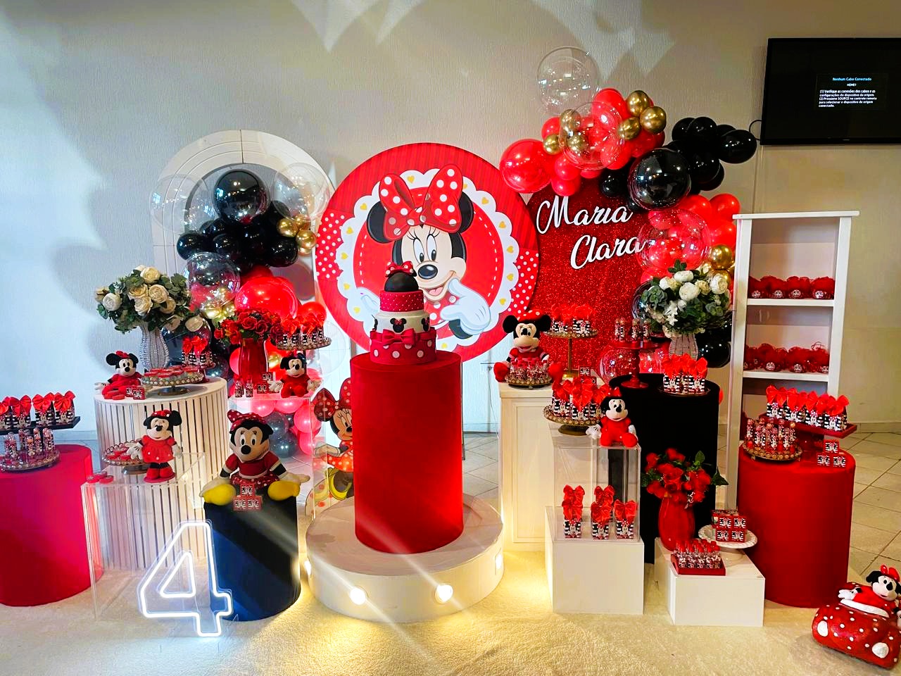Decoração Minie Vermelha em Moema