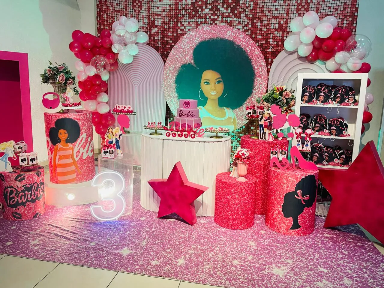 Decoração Barbie · Barbie · Buffet Family