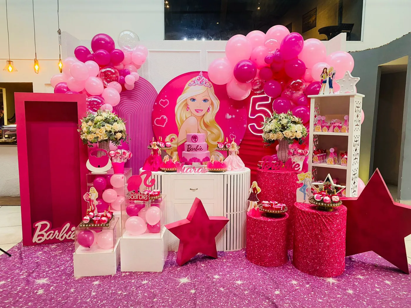 Decoração Princesas Disney · Barbie Princesa · Buffet Family
