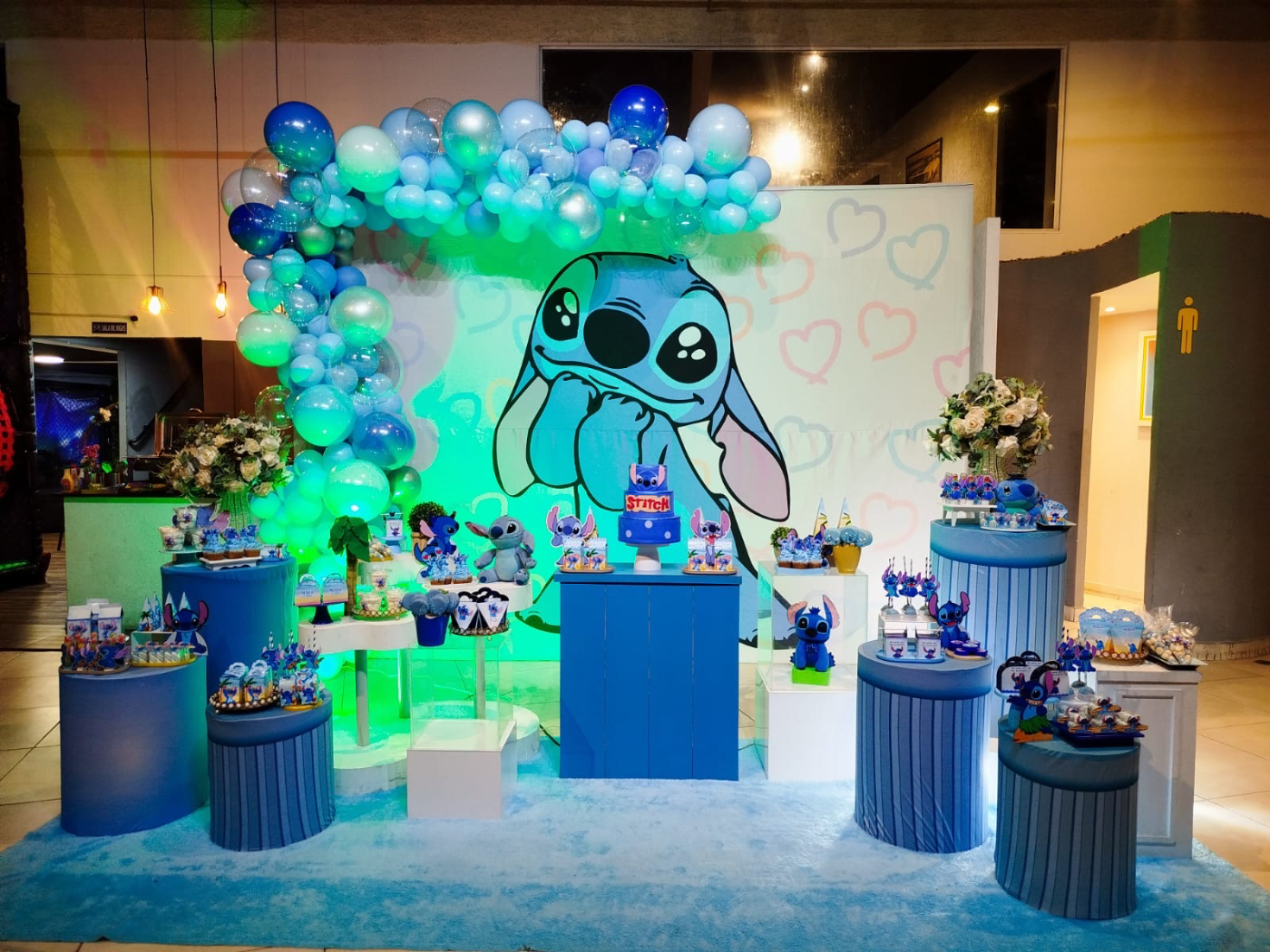 Decoração Stitch · Lilo & Stitch · Buffet Family
